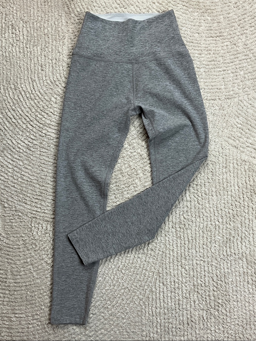 Beyond Yoga Take Me Higher Legging in Heather Gray Color Size Small Style#SP3027